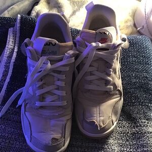 Nike White Low-Top Lace-Up Sneakers